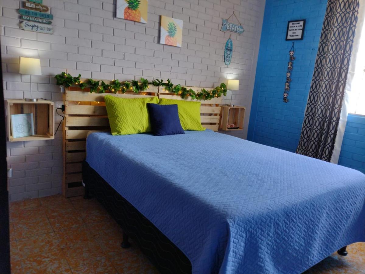 Hostal De Lucca Гватемала Экстерьер фото