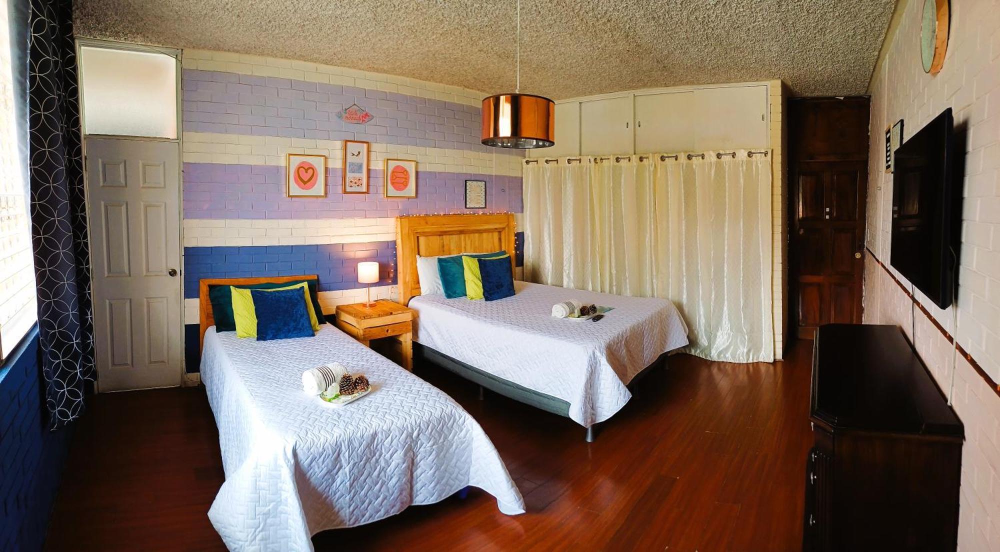 Hostal De Lucca Гватемала Экстерьер фото