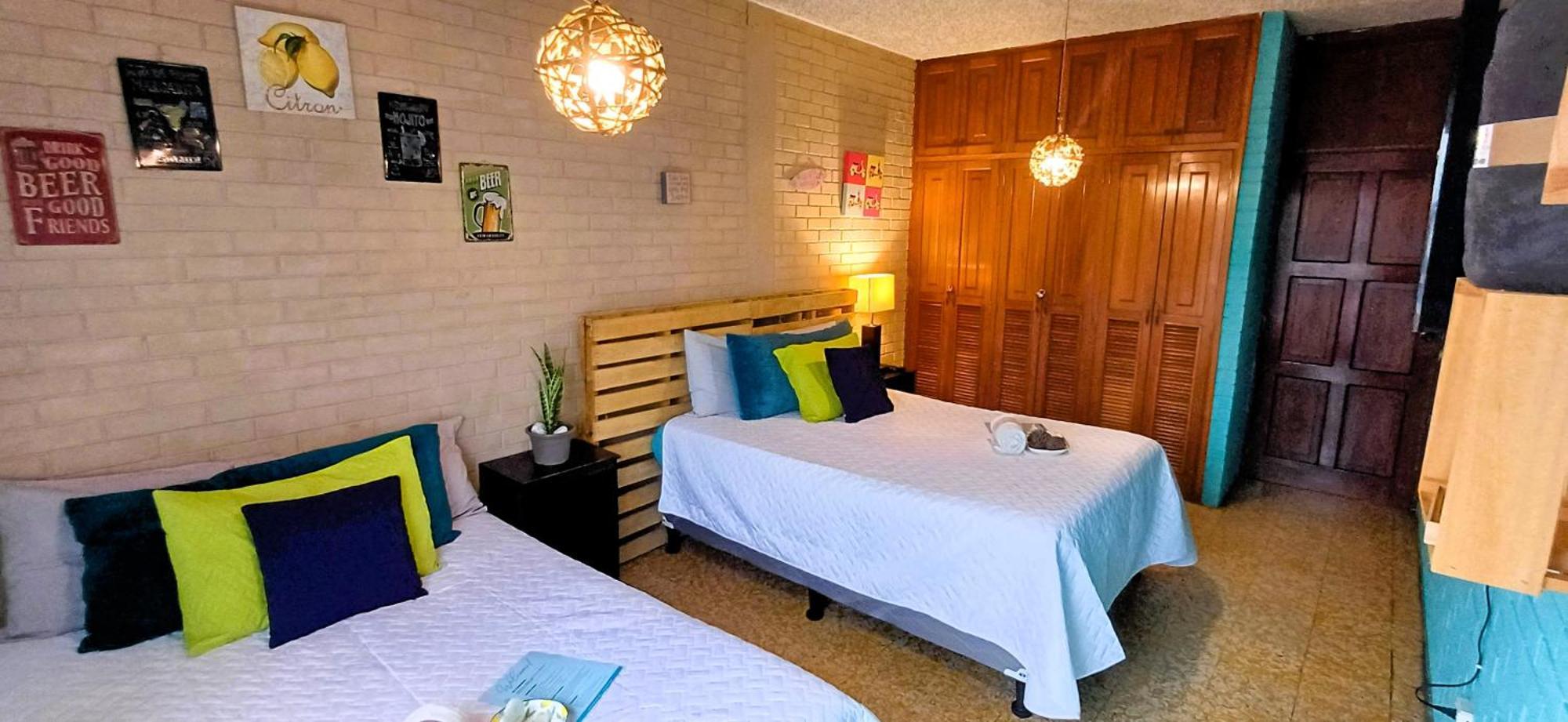 Hostal De Lucca Гватемала Экстерьер фото