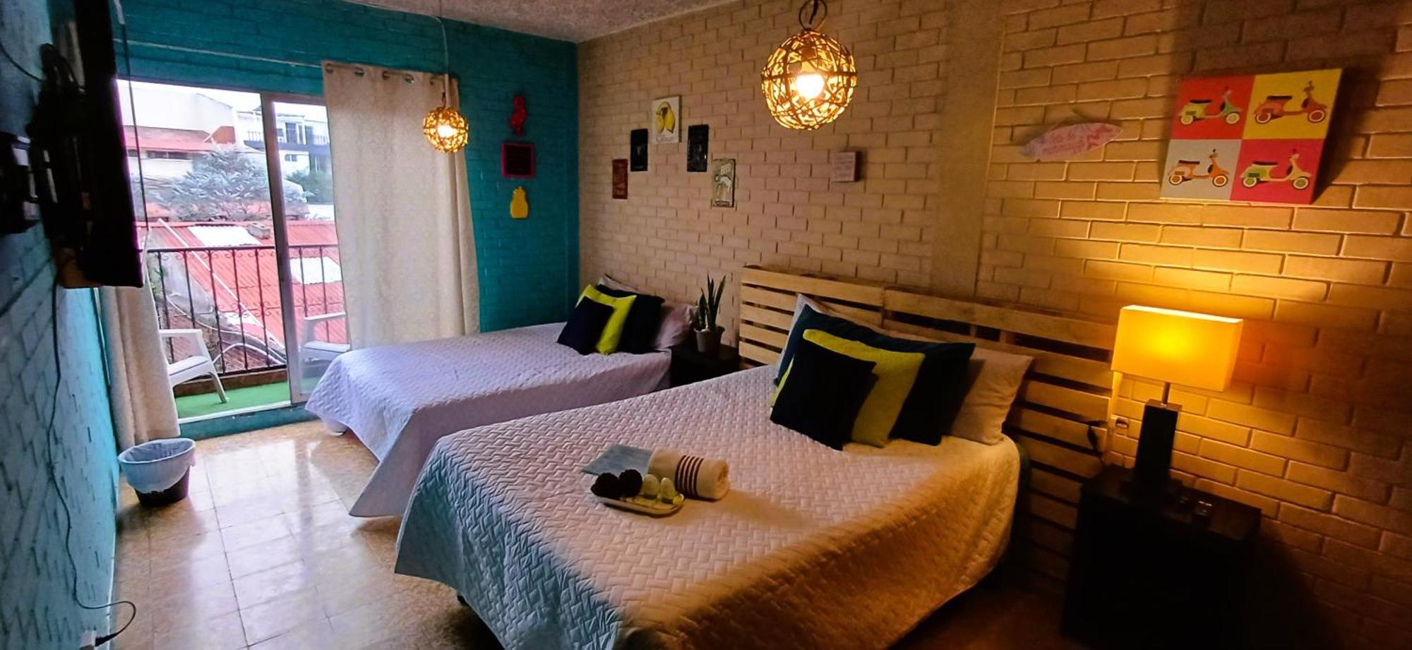 Hostal De Lucca Гватемала Экстерьер фото
