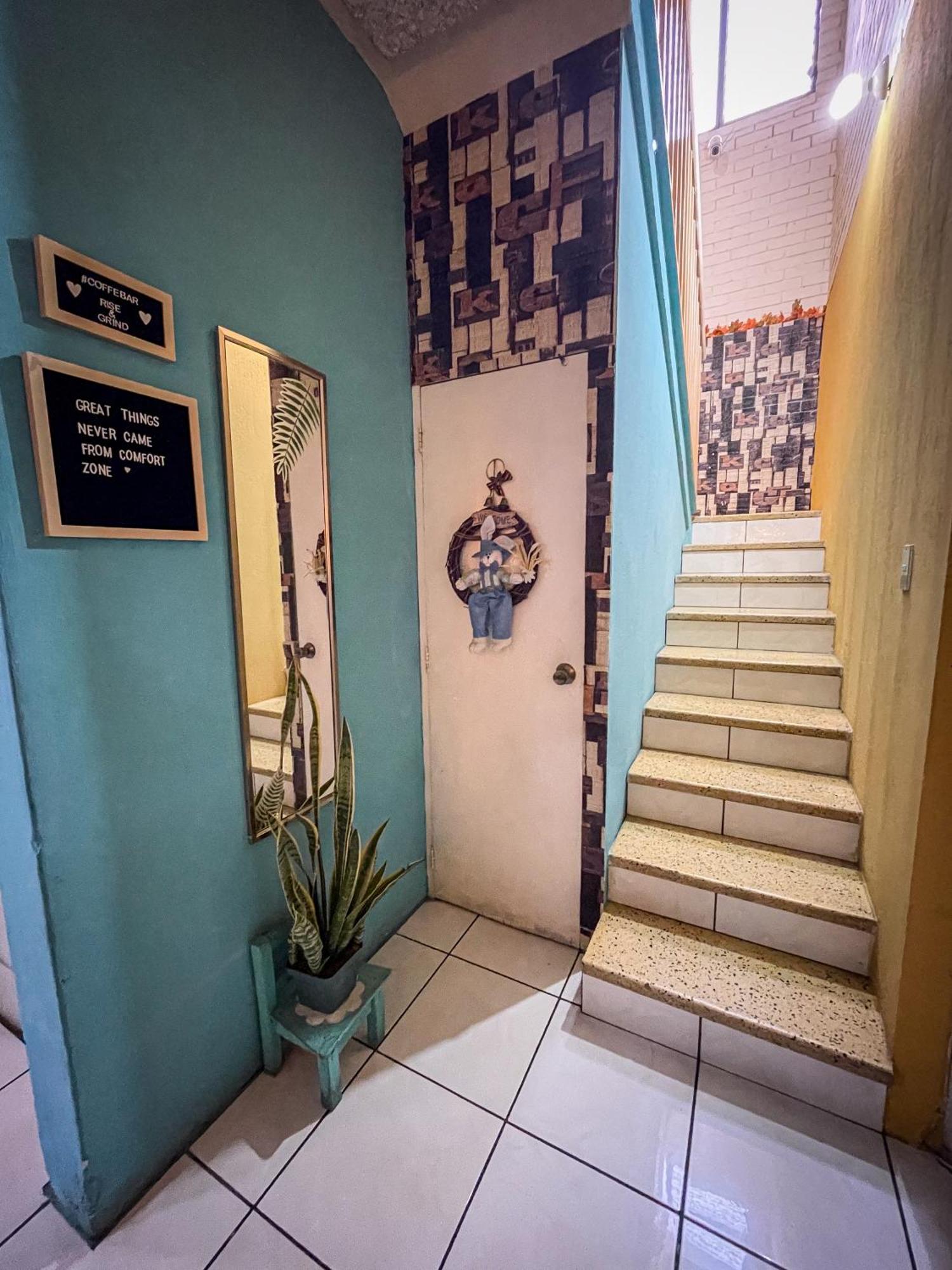 Hostal De Lucca Гватемала Экстерьер фото