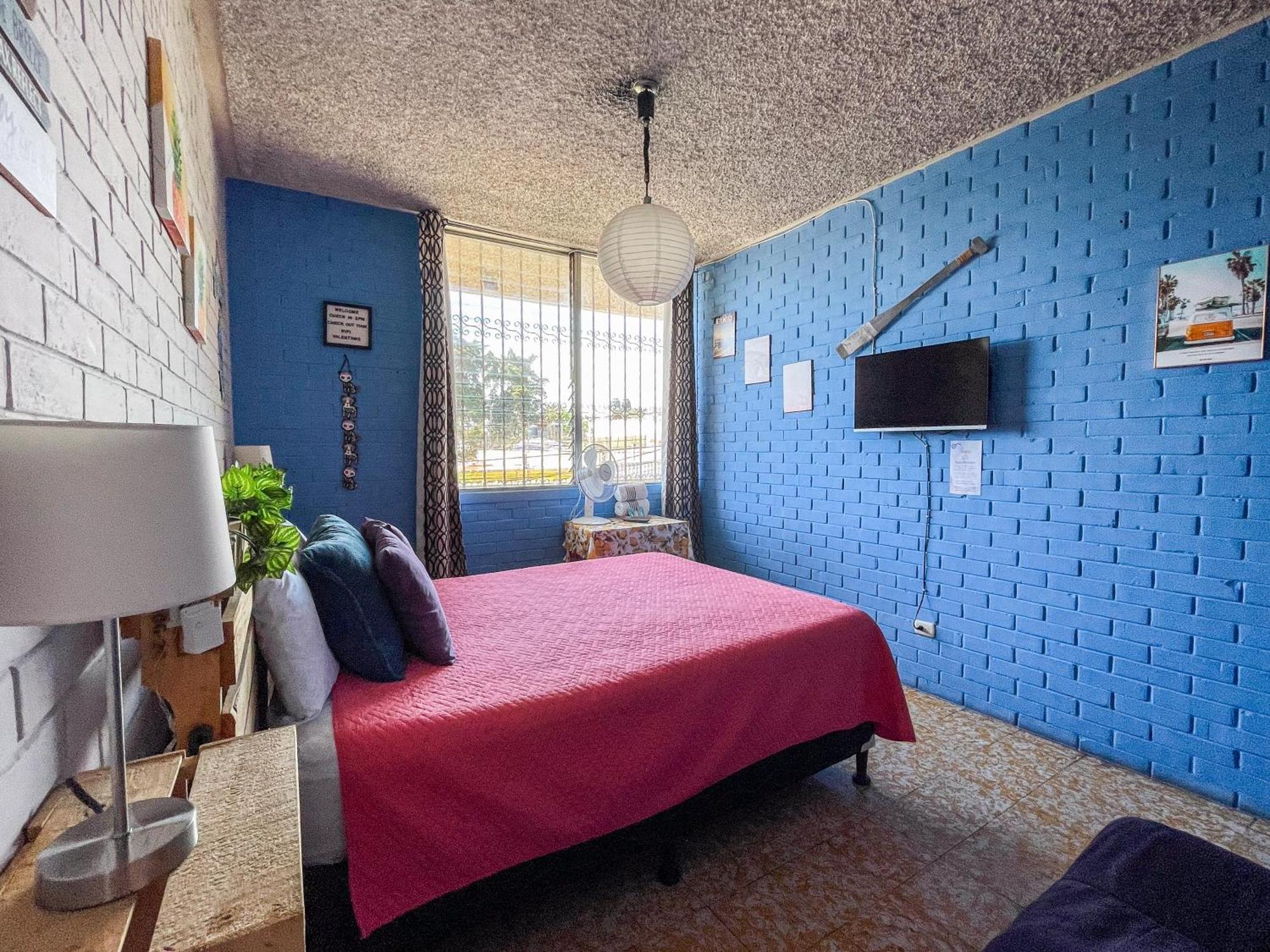 Hostal De Lucca Гватемала Экстерьер фото